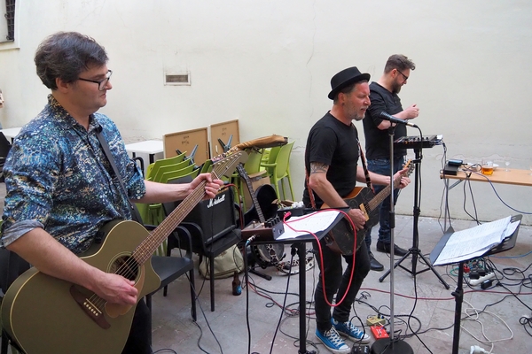 M�STO JAKO P��ZRAK